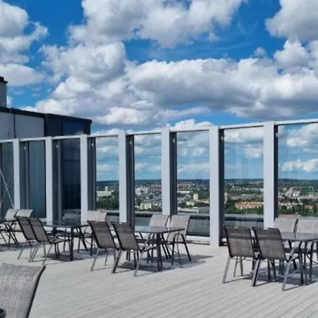 شقة Hanza Tower 25 Vip-81m شتشيتسين