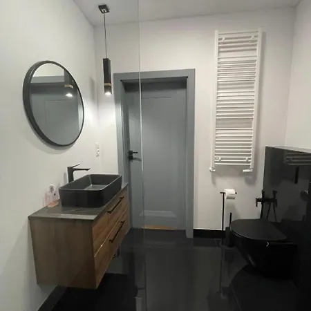 Hanza Tower 25 Vip-81m شقة