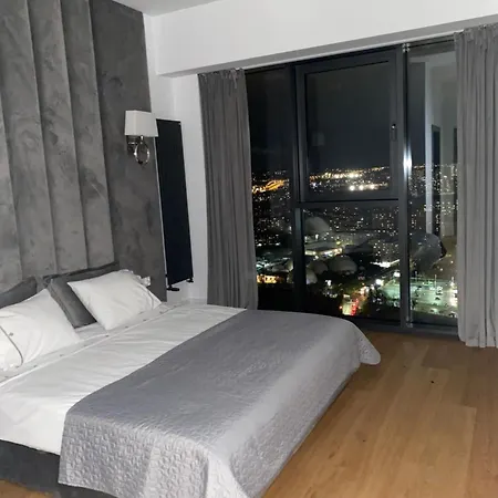 شقة Hanza Tower 25 Vip-81m شتشيتسين