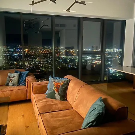 Hanza Tower 25 Vip-81m